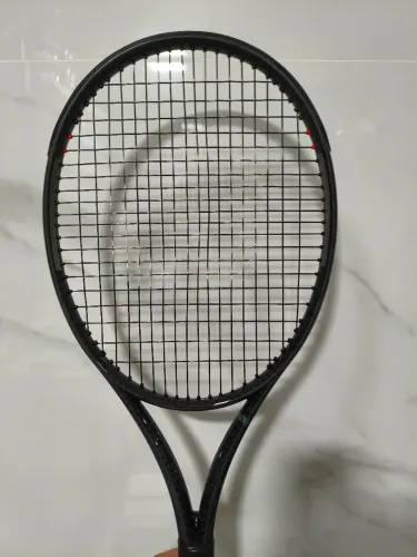 Raquete de Tênis Wilson Python Defyer