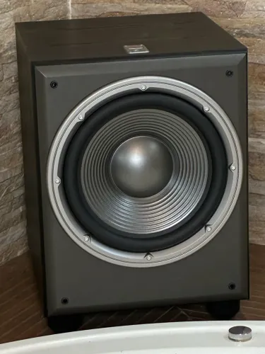 Subwoofer Ativo JBL Northridge E250P ? Graves Potentes