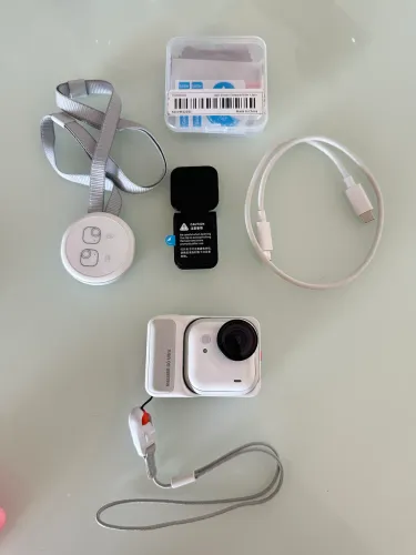 Insta360 go ultra