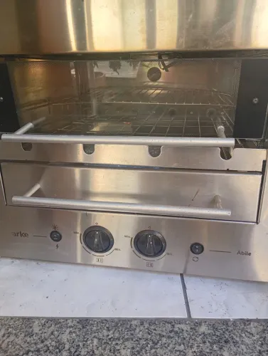 Forno em aço inox 