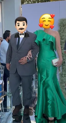 Vestido para madrinha cor verde bandeira 