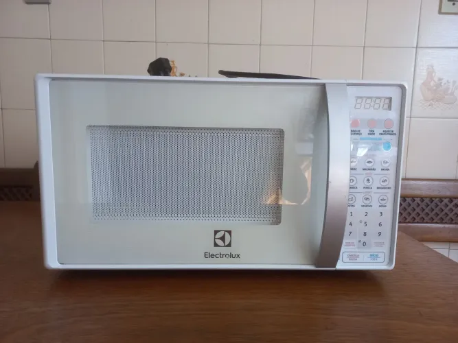 MICRO-ONDAS ELECTROLUX