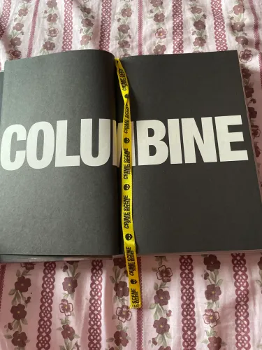 Columbine - DarkSide Books | Capa dura | Bem conservado