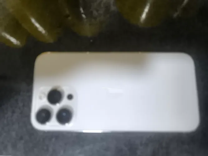 iPhone 14 pro max 256 sem marca de uso sem detalhes