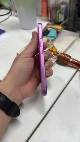 iPhone 16 rosa