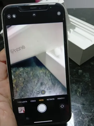 iPhone 11 64GB