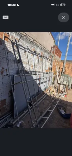 Estrutura de toldo
