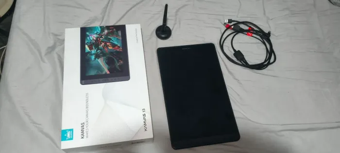 HUION Mesa digitalizadora Kamvas 13