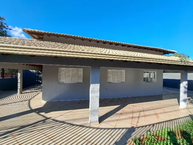 *Casa a venda excelente localização *