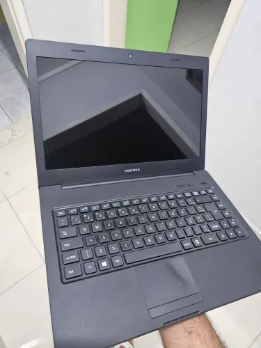 Notebook positivo i3 novinho!