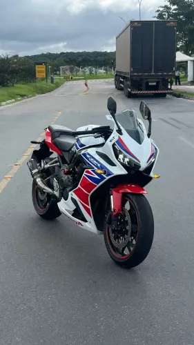 Honda CBR 650 R