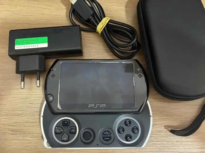 PSP Go - LEIA O ANÚNCIO