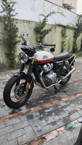 Royal Enfield Interceptor 650cc ABS 21/22