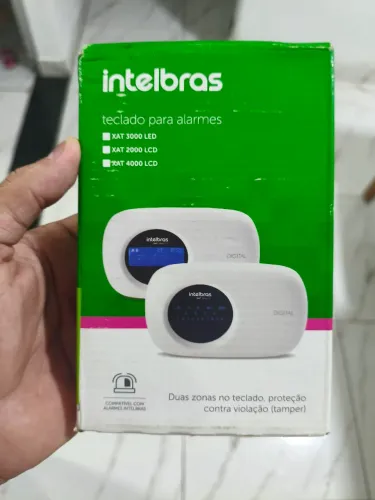 Vende-se teclado para alarmes Xat4000 LCD Intelbras