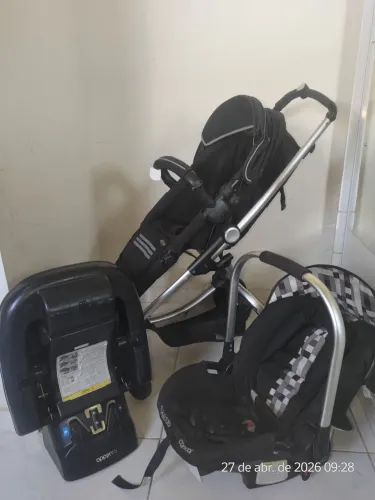 VENDO CARRINHO DE BEBE KIddo Eclipse completo.