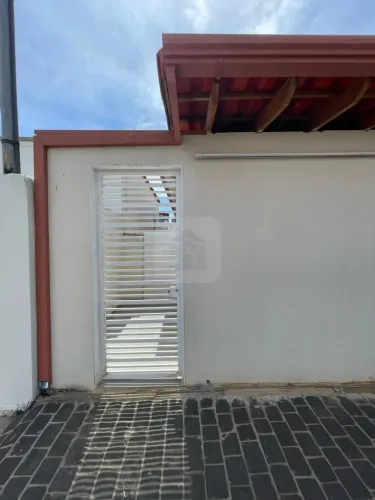 CASA DE FUNDO PARA LOCAÇÃO BAIRRO BOSQUE
