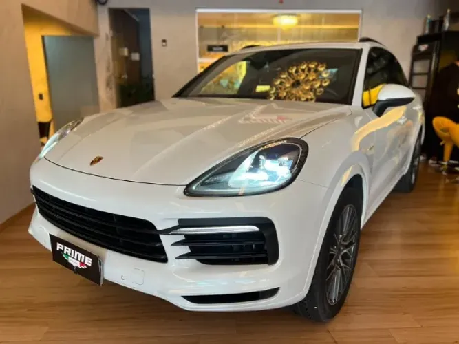 Porsche Cayenne E-hybrid 3.0 V6 462cv 2020