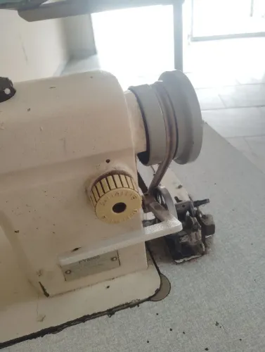 Vendo Máquina de costura