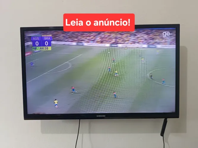 TV Samsung 32" - NÃO É SMART