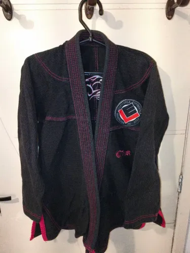 Kimono jiu-jitsu Tiger A1 (usado)