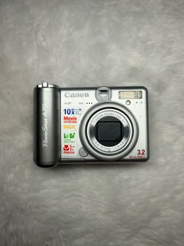 canon powershot a70