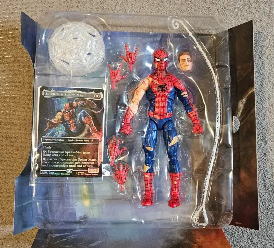 Marvel legends spiderman/homem aranha Battle Damaged completo com detalhe
