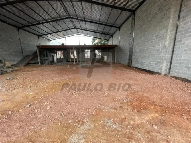 Salão Comercial para Locação na Vila Bocaína em Mauá - SP