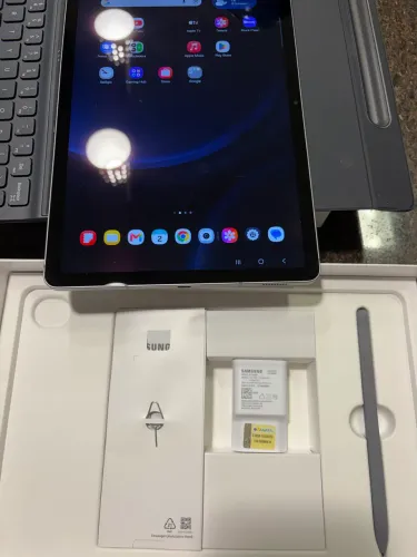 Samsung Galaxy Tab S9 FE + Capa Teclado Original Tablet Android