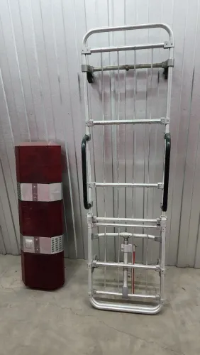 Vendo maca (não retrátil) e um Giroflex p Ambulância