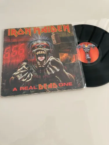 Iron Maiden - Iron Maiden A Real Dead One vinil LP