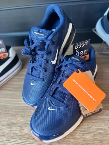 Tênis Nike