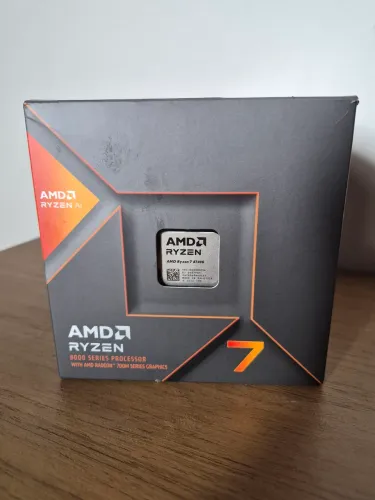 Processador Ryzen 7 8700G AM5 + Cooler Box, NF, Garantia