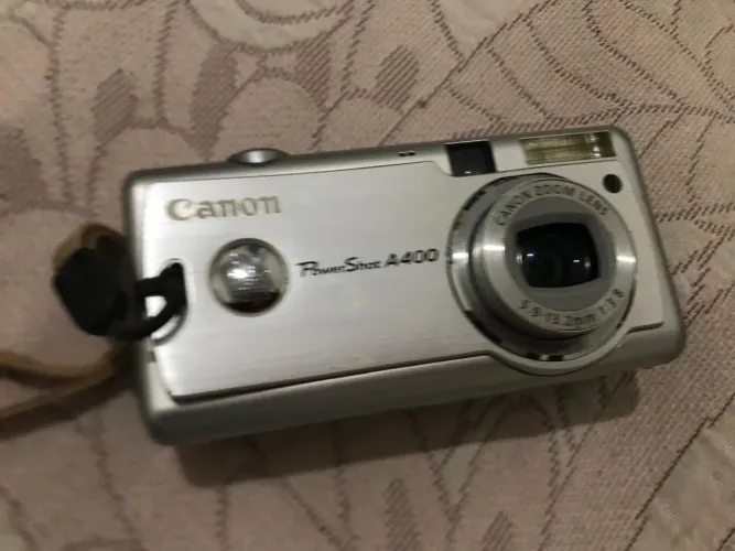 Câmera Canon Power show A400