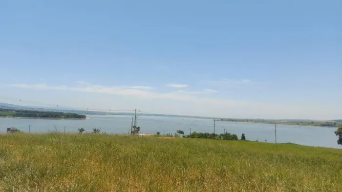 Terreno à venda em Anhembi, Zona Rural, Loteamento Barreiro Rico