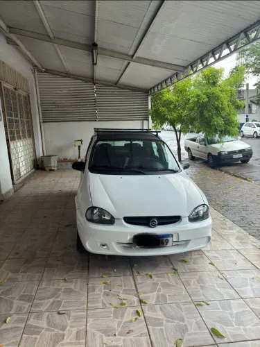 Chevrolet Corsa SED Class.life 1.0/1.0 Flexpower (álcool) 2005