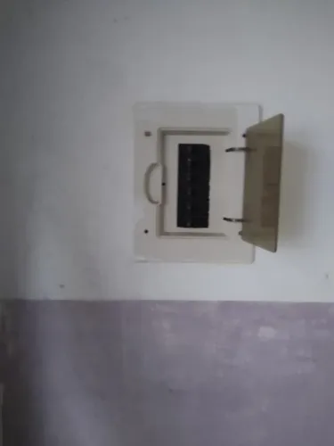 Casa Pq. Príncipes, 2 qtos, sl, cz, 01 banheiro, 01 vaga garagem e área e varanda