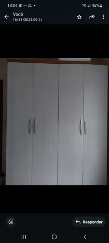 Guarda-roupa 4 portas