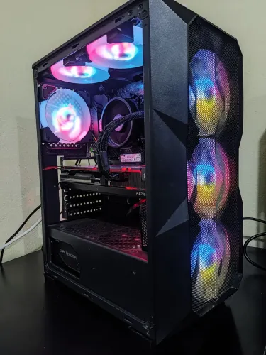 Cpu Gamer- Ryzen 5 5500 + RX 6700 XT