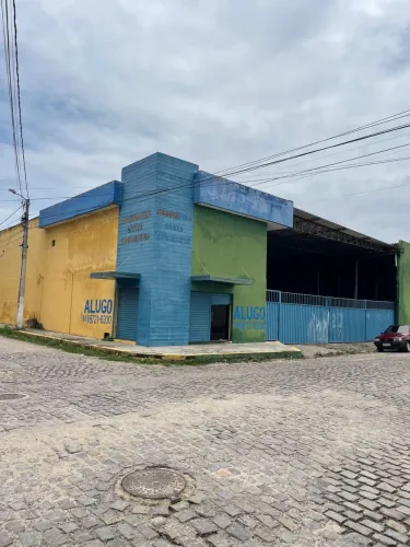 Alugo Galpão