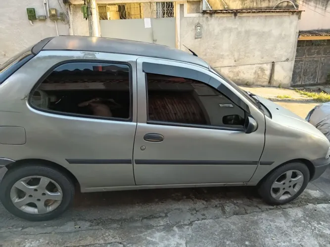 Fiat Palio Young 1.0 MPI 8V 4P 2001