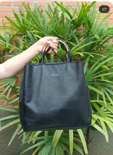 Bolsas e calçados