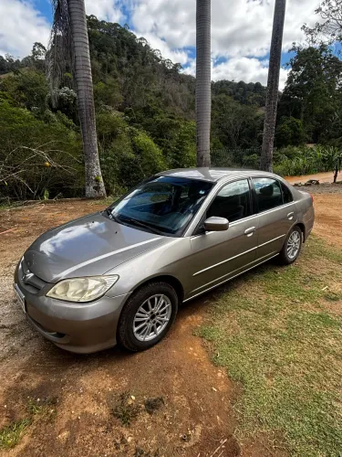 Honda Civic Sedan LX 1.7 16V 115cv Mec. 4P 2005