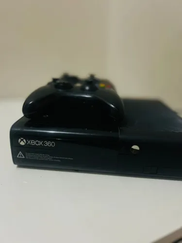 Xbox 360 tudo funcionando destravado 2 controle 