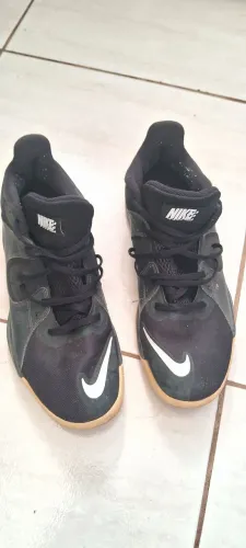 Vendo kit de tênis numero 43 todos por 290 reais 
