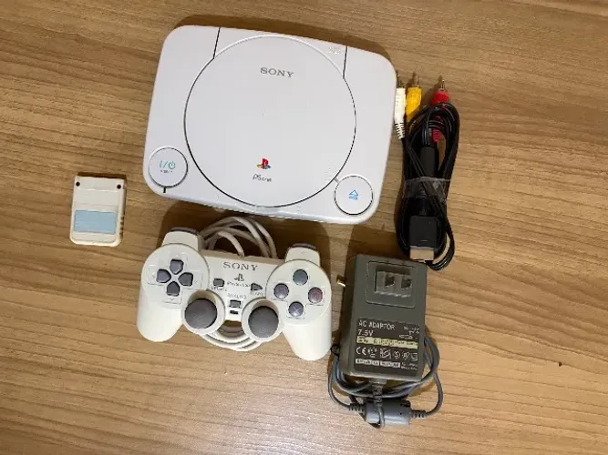 PLAYSTATION ONE COMPLETO
