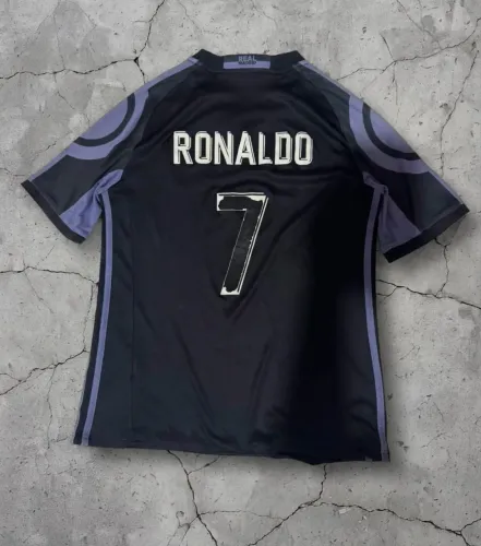 camisa real madrid adidas ronaldo 7 infantil g 13/14 anos