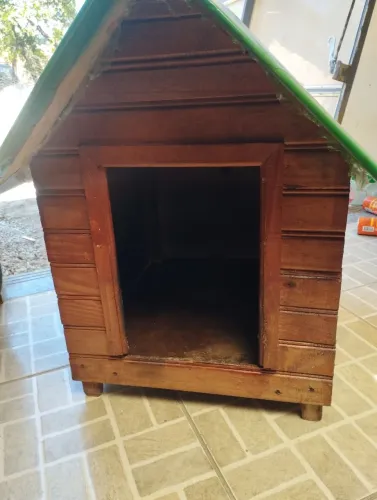 Casa madeira pra cachorro
