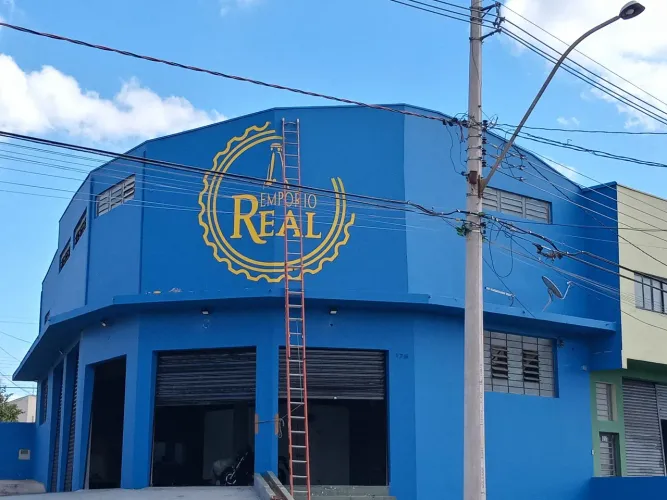 PINTURAS E LETREIROS