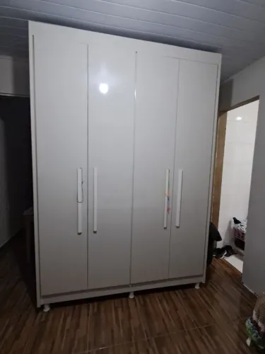 Guarda roupa casal