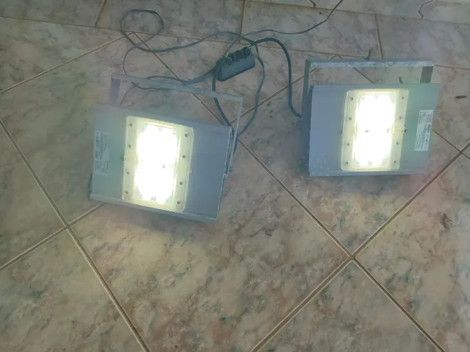 REFLETOR de LED